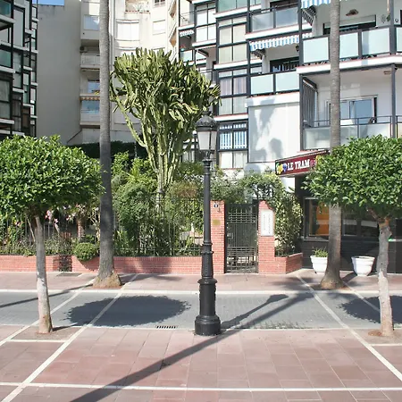 Apartment Valdecantos 1st Line Marbella